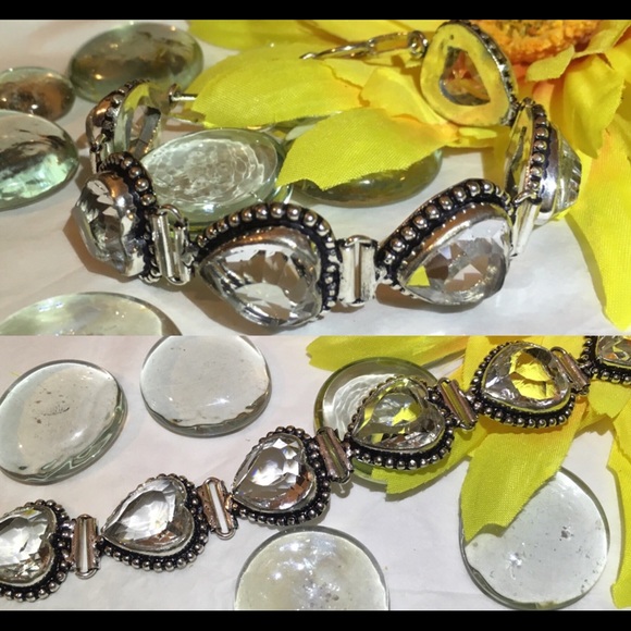 Handmade Bracelet Jewelry - Sweet Sparkling White Topaz Linked Hearts Bracelet